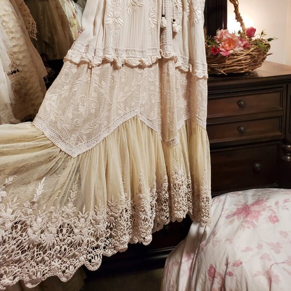 HOLD for IvoryRose // Spell Maggie Gown Medium - Picture 4 of 16